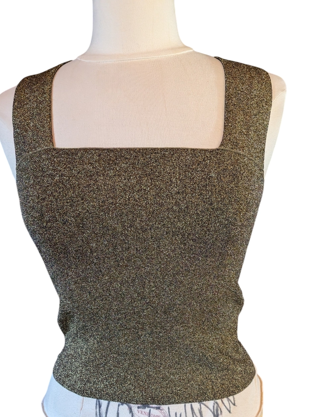 Gianni Bini Gold Metallic Sleeveless Stretchy Top Size Xs V Back Square Neck
